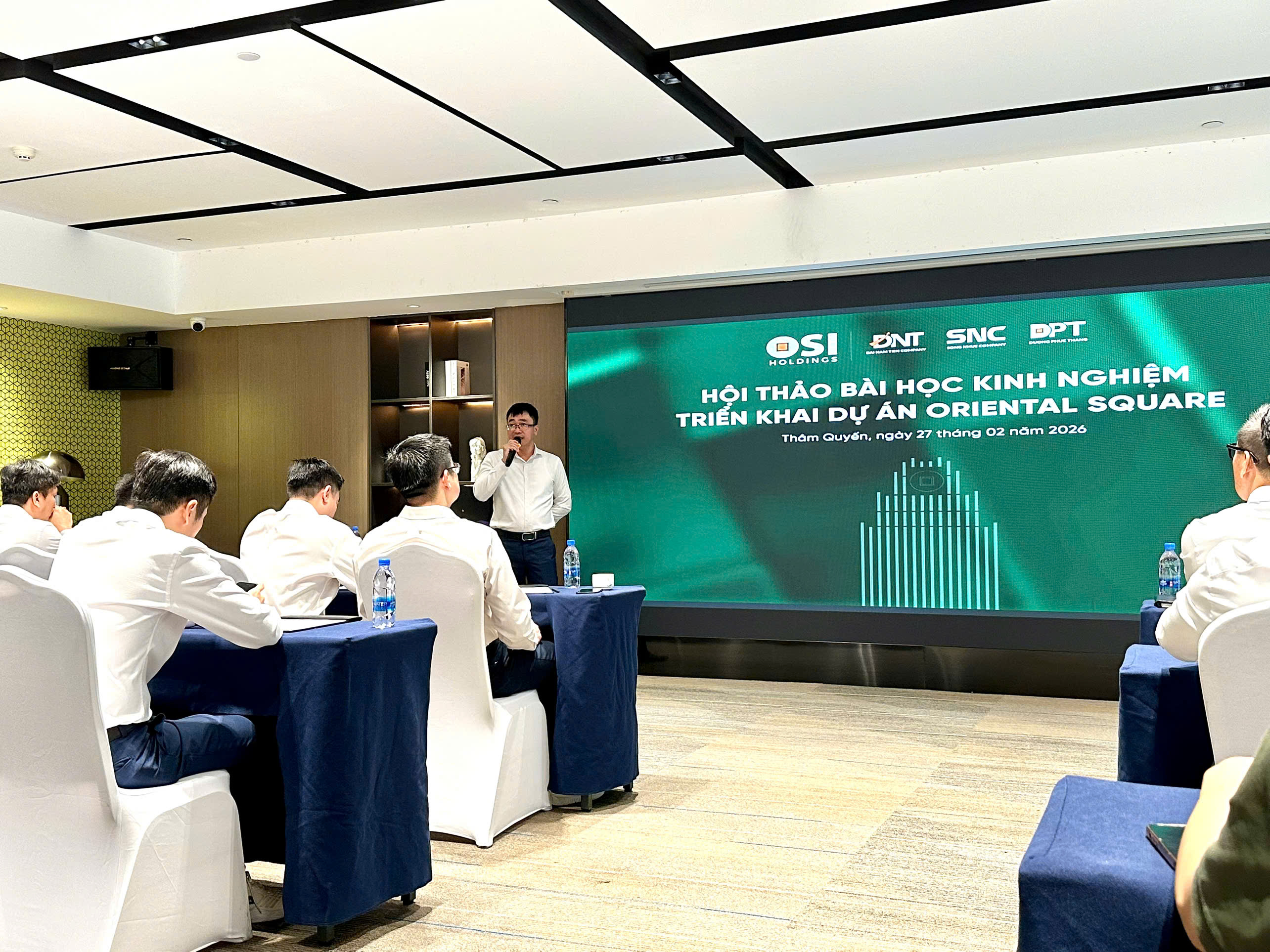 z7582603701704_52bac4cf1dc79323fc4be2f32b3a0991